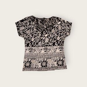 Vintage Y2k early 2000s Chaudry black and white boho graphic ribbed baby tee